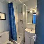 Apartment Bord De Avec Balcon A - Fr-1-224c-306 *