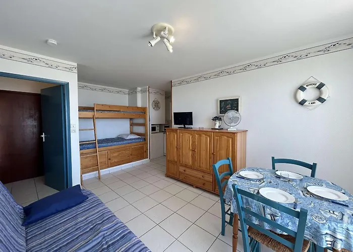 Bord De Avec Balcon A - Fr-1-224c-306 Apartment